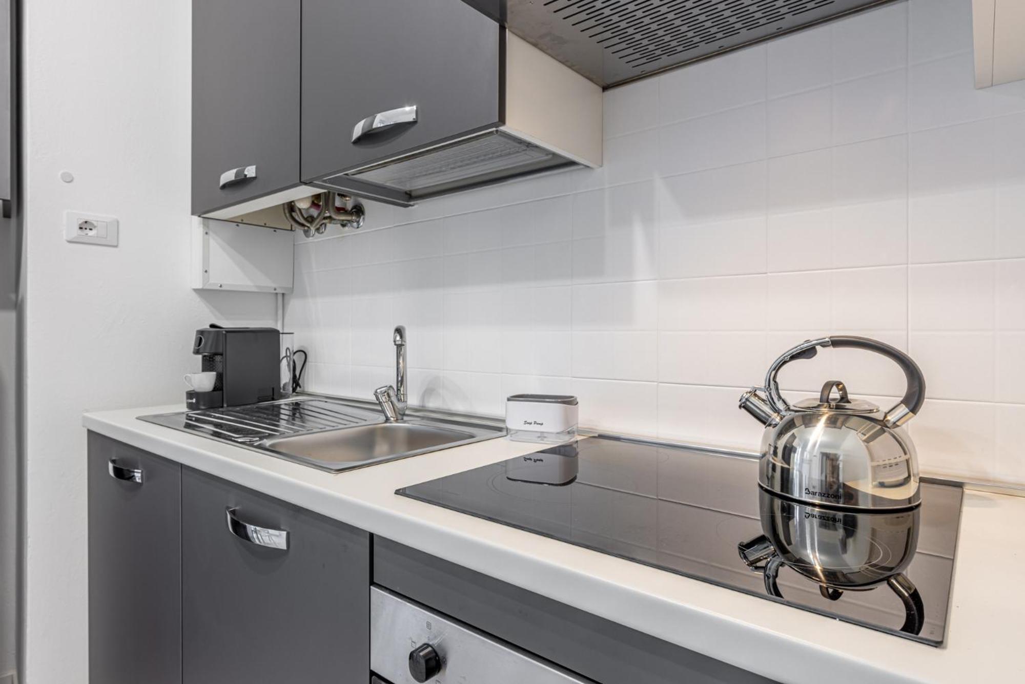 Gallarate Central Suite Esterno foto